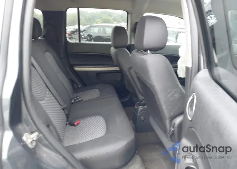 2011 Chevrolet Hhr Ls z USA, uszkodzony, nr VIN 3GNBAAFW1BS629647